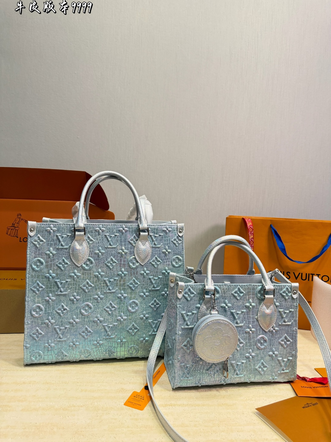 Louis Vuitton LV Onthego Tote Bag Cowhide Leather